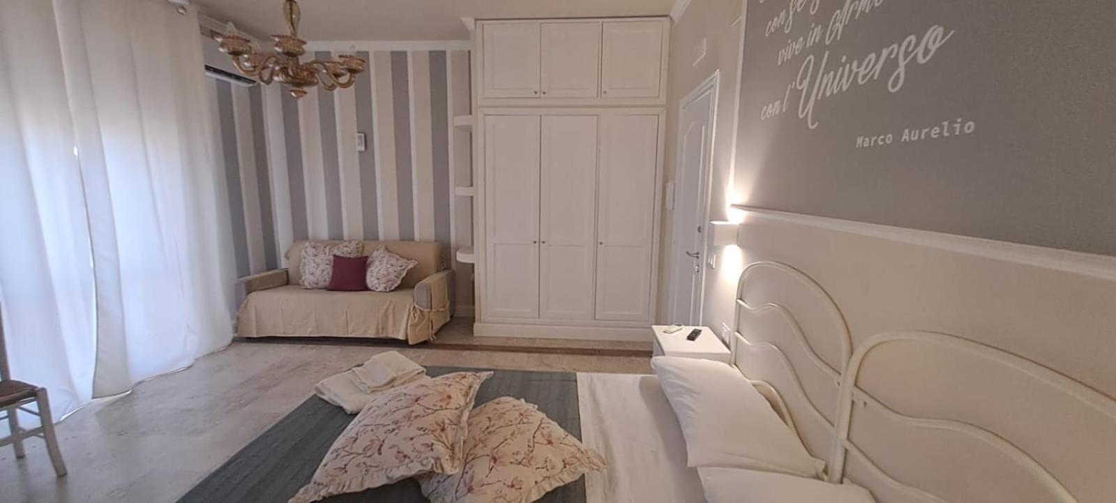 Chez Tata' - Sce Tata Bed & Breakfast Rossano Stazione Ngoại thất bức ảnh
